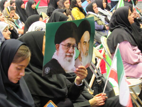 وحدت اهل تسنن و تشیع در اجتماع عظیم زینبیون سنندج