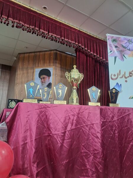 جشن باشکوه تجلیل از 400 نفر برتر حوزه پرورشی و تربیت‌بدنی در شهرستان بختگان