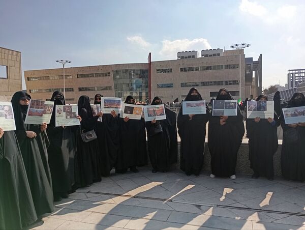 حماسه دانش‌آموزان مشهدی در روز ۱۳ آبان