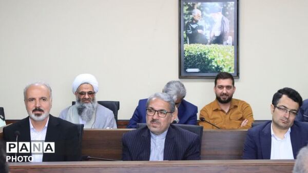 تجلیل از اعضای شوراهای اسلامی شهرستان فردیس