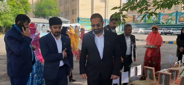 آیین نمادین «سپاس معلم »در ناحیه یک شهرکرد 