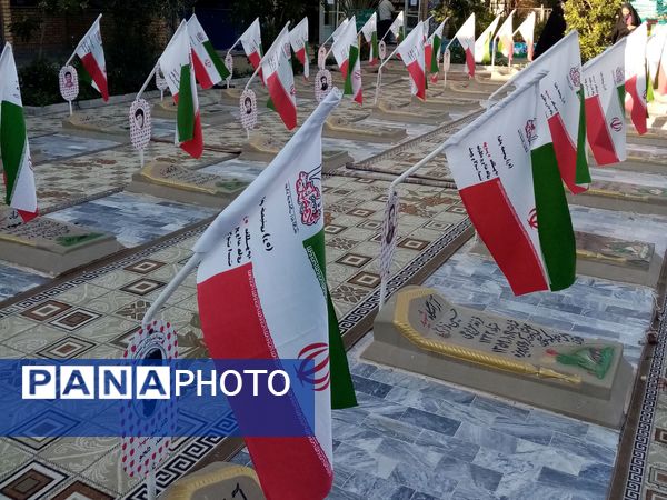 سفر دانش‌آموزان دختر ناحیه۶ مشهد به راهیان نور