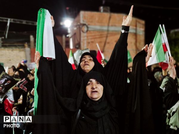 بهار وفاداری به وطن در گلوگاه