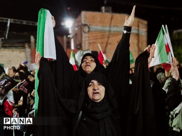 بهار وفاداری به وطن در گلوگاه