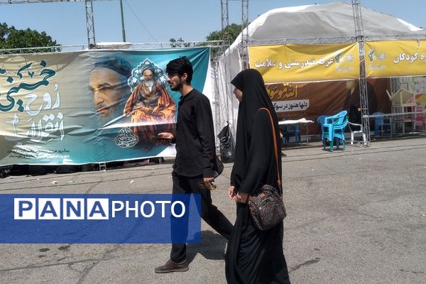 شهرستان دماوند، غرق در عطر یاد امام بود