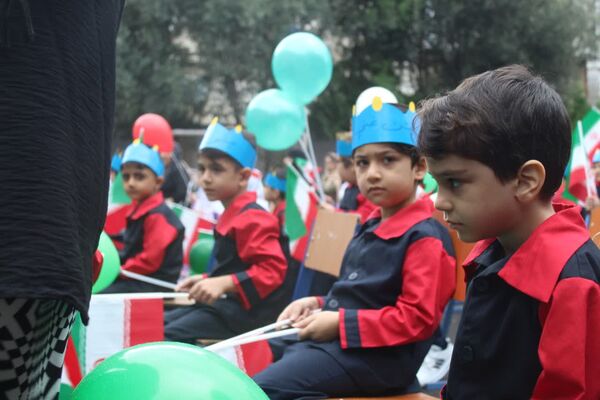 برگزاری جشن غنچه‌ها در ساری 