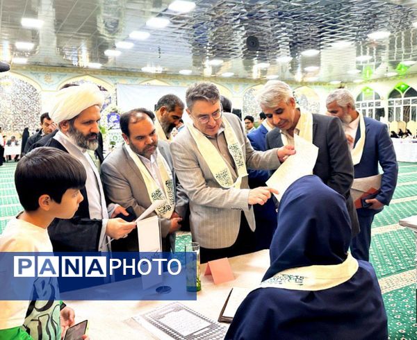 رویداد دانش‌آموزی «کتابت نور» در کاشمر برگزار شد