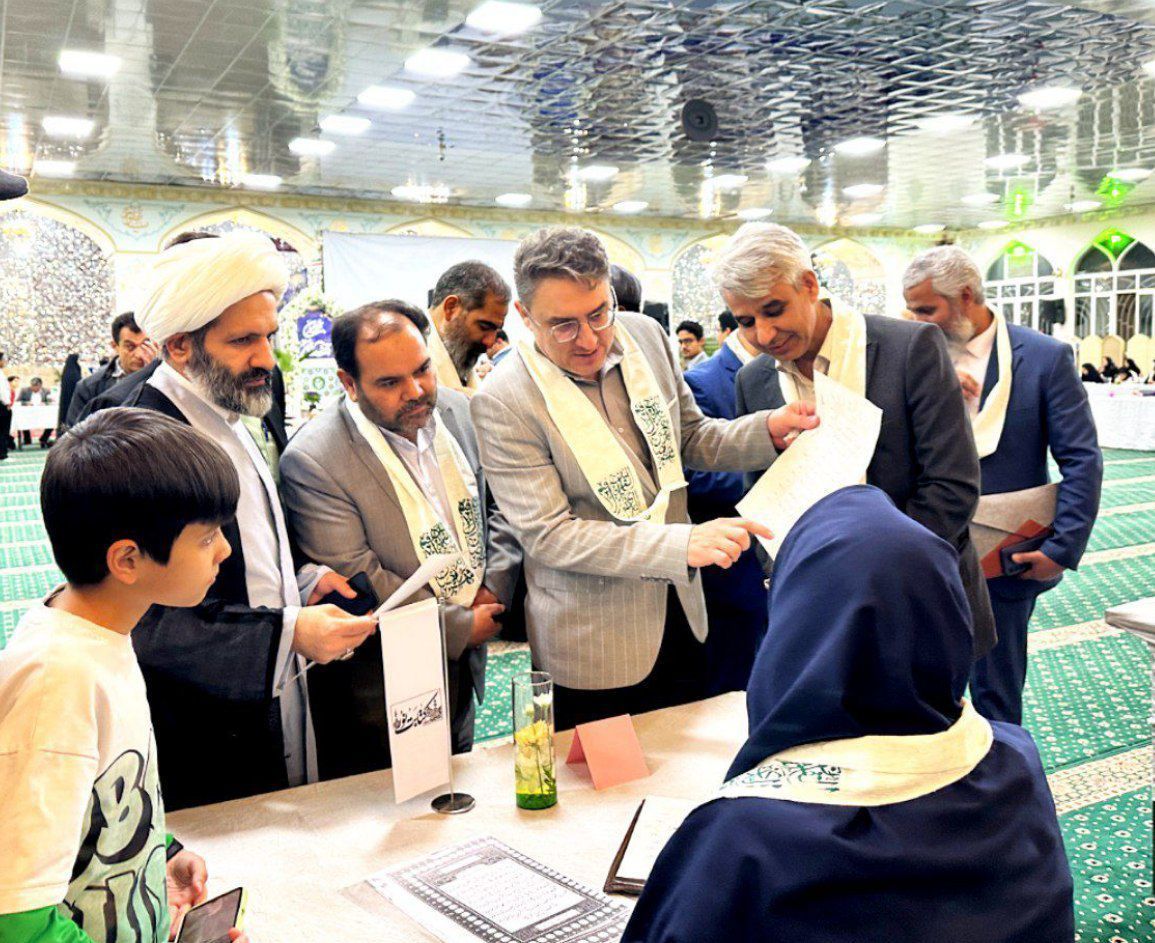 رویداد دانش‌آموزی «کتابت نور» در کاشمر برگزار شد