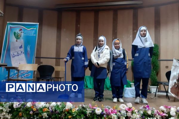 داوری آثار تئاتر درسی در ناحیه سه شیراز 