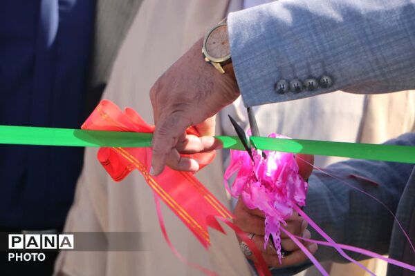 افتتاح زمین چمن دبیرستان شهید علی نکویی شهرستان فهرج