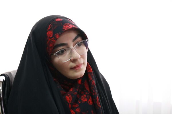 نشست صمیمی دانش‏‌آموز خبرنگاران و نمایندگان مجلس دانش‌آموزی آذربایجان شرقی با علی فلاحتکار