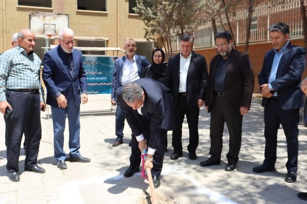 کلنگ زنی هنرستان شهید رضا صفار هرندی 