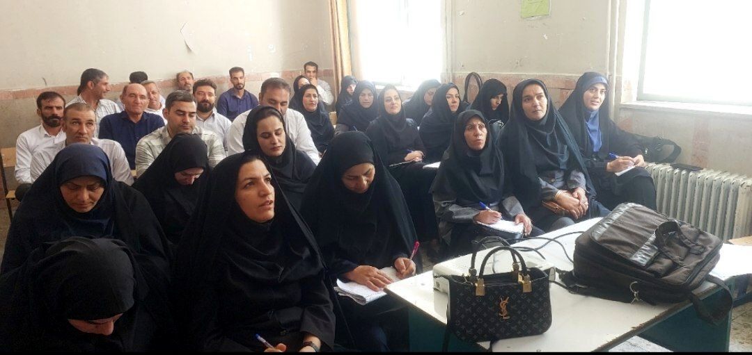 بازتاب حضور مسئولان در دومین جلسه دوره توانمندسازی طرح توانا در منطقه زاغه