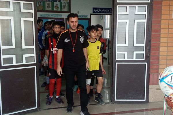  فینال المپیاد ورزشی درون مدرسه‌ای در دبیرستان بشارت بهارستان‌دو 