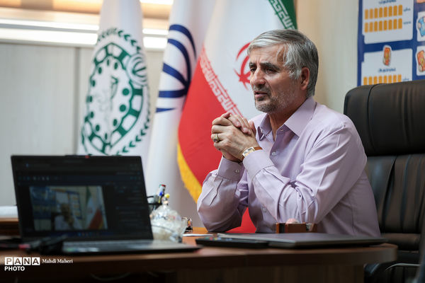 نشست آموزش آنلاین مدرسان کشوری با انرژی‌ها