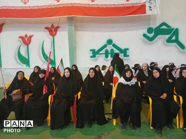 قاب‌هایی از حضور فرهنگیان ماهنشان در رزمایش جان‌فدایان