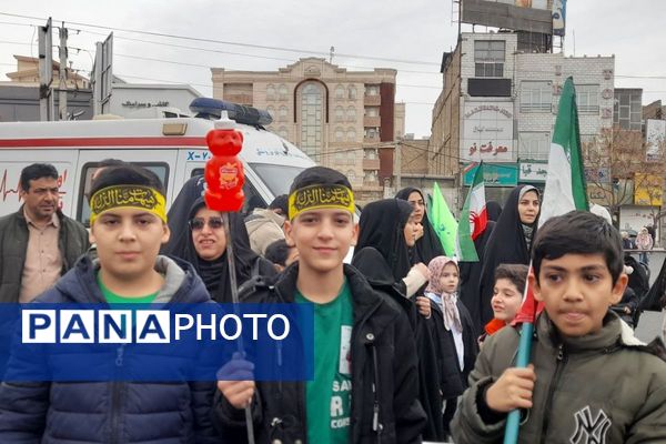 ۲۲ بهمن در ورامین، حماسه ای به وسعت یک شهر