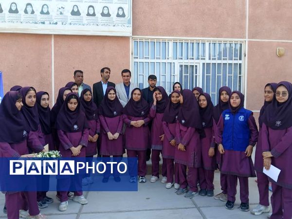 «زنگ صبر» در دبیرستان فرزانگان نور میناب