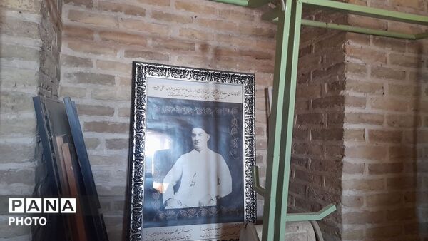 بازدید خبرنگاران پانا از باغ نشاط نیشابور 