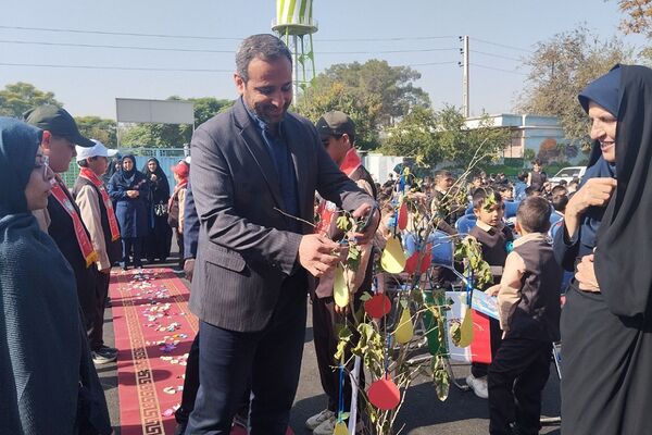 برگزاری مراسم «شور عاطفه‌ها» در کهریزک 