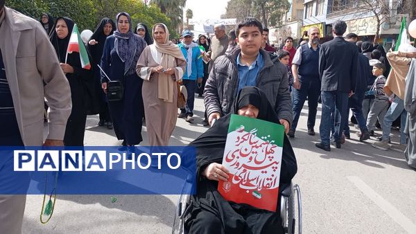 راهپیمایی 22 بهمن در شیراز برنامه دشمن را برچید