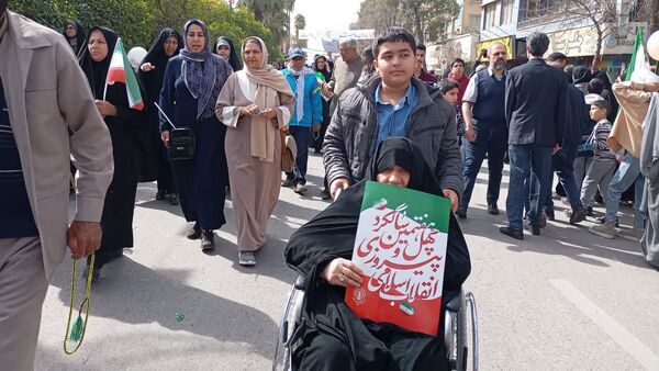 راهپیمایی 22 بهمن در شیراز برنامه دشمن را برچید