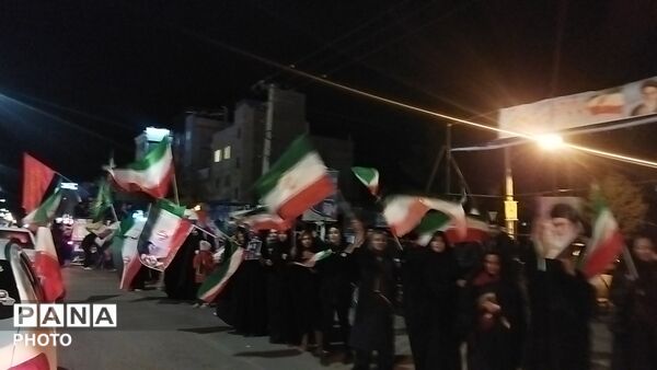 رژه ماشینی در سراسر شهر نیشابور-۱ 
