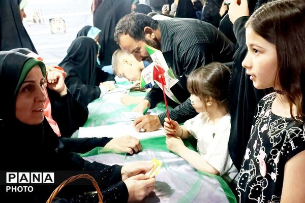حماسه آفرینی فرهنگیان و نوجوانان ملاردی در  جشن غدیر