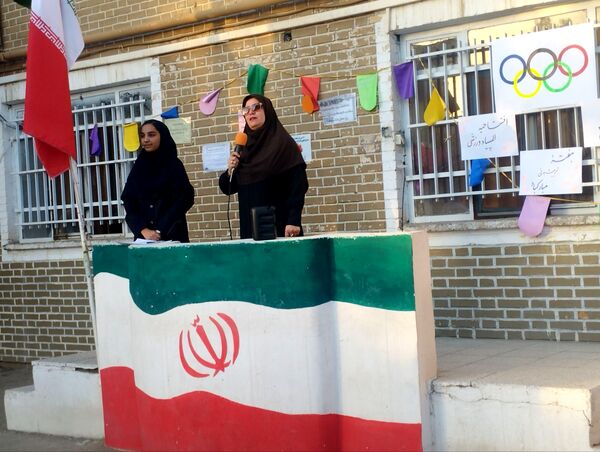 افتتاحیه المپیاد ورزشی در دبیرستان مستوفق