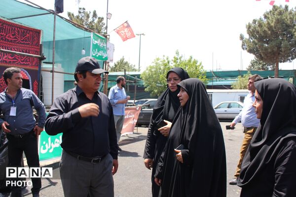 بازدید مشاور استاندار البرز از بخش‌های خدمت‌رسانی به زائران رهبر شهید