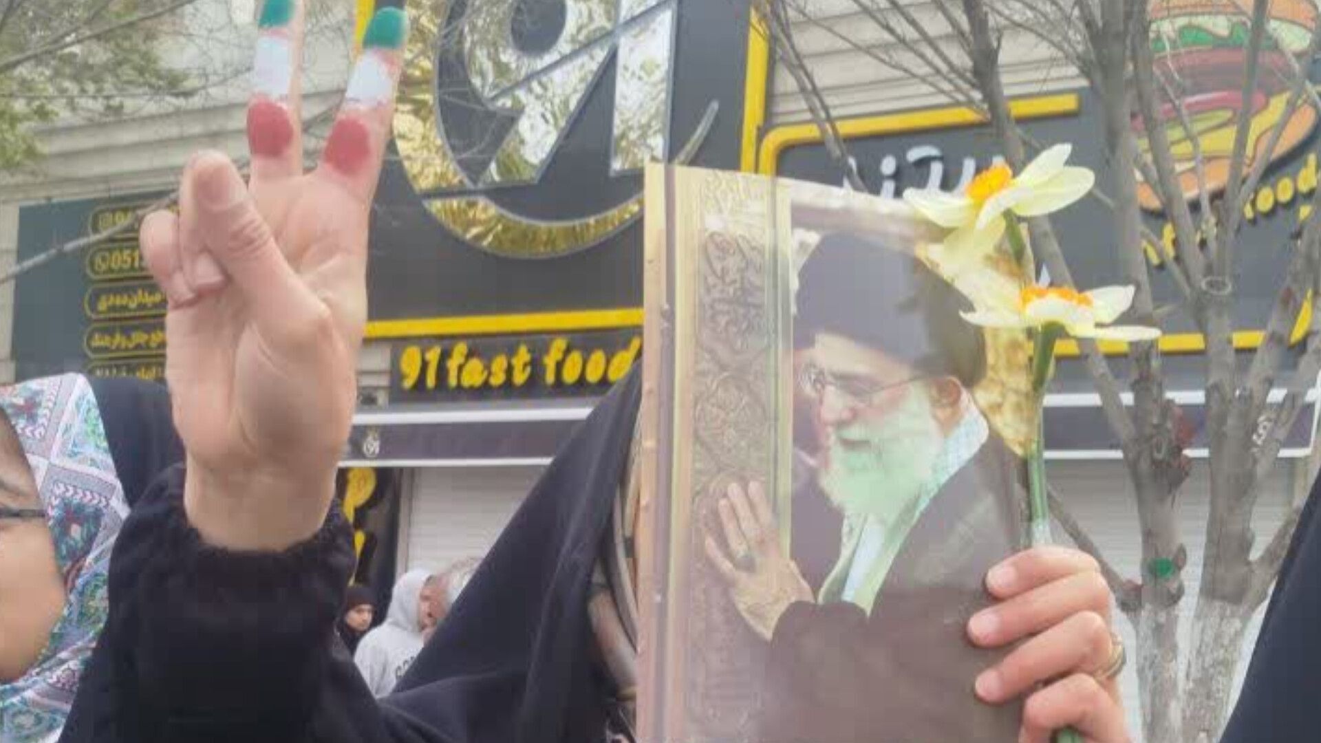 خروش مردمان مشهدی در راهپیمایی حماسی روز قدس 