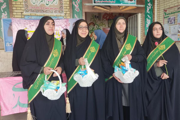سه‌شنبه مهدوی در مدرسه شاهد فاطمه الزهرا(س)