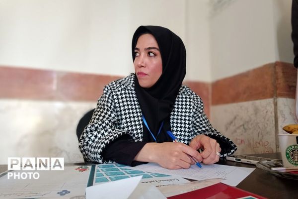 برگزاری جشنواره همیار معلم در بهارستان‌دو