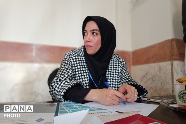 برگزاری جشنواره همیار معلم در بهارستان‌دو