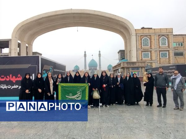 اعزام دانش‌آموزان شهرستان دره شهر به اردوی زیارتی قم