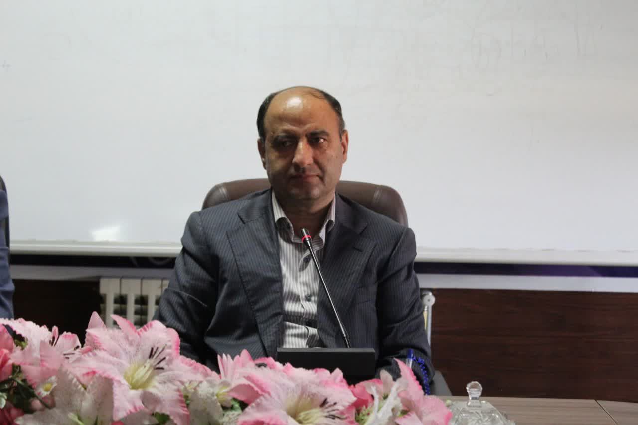 شناسایی دانش‌آموزان بازمانده از تحصیل از اولویت های میامی است