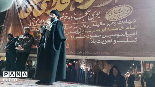 پدر از میان ما رفته ولی پسرش باز علمدار شده 