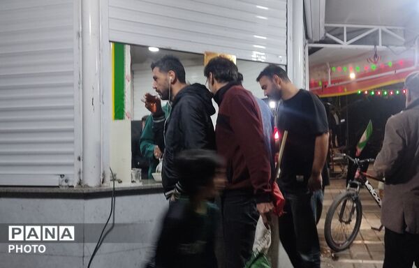 حماسه اقتدار تجمعات درمیدان هشتم شهریور مشهد از قاب پانا 