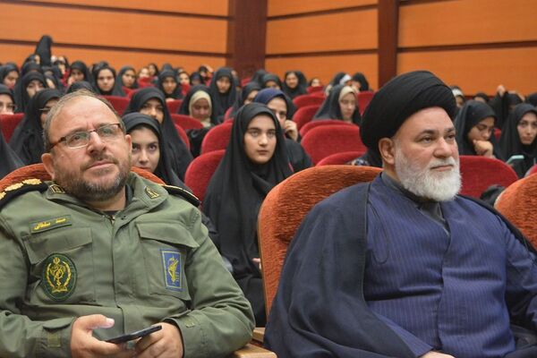 مرحله دوم اعزام دانش‌آموزان دختر بهارستانی به سرزمین نور
