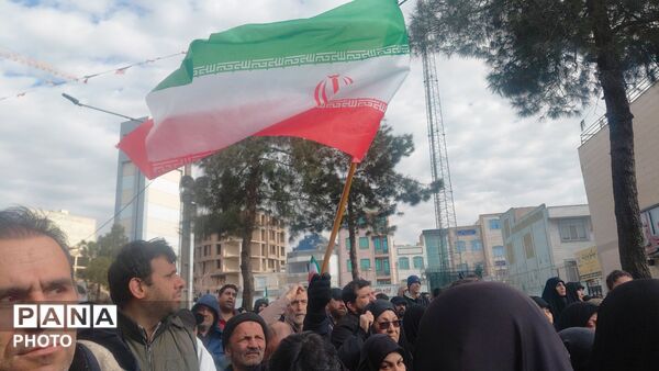حضور پرشور البرزی‌ها در سوگواری امام خامنه‌ای(قدس‌سره) 