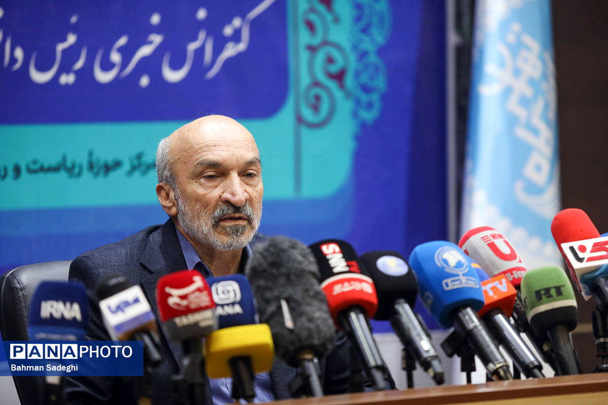 مردم بزرگ‌ترین پشتوانه پیروزی در میدان نبرد و مذاکرات بودند / آمادگی کامل دانشگاه تهران برای کمک به بازسازی کشور و حل چالش‌های پساجنگ