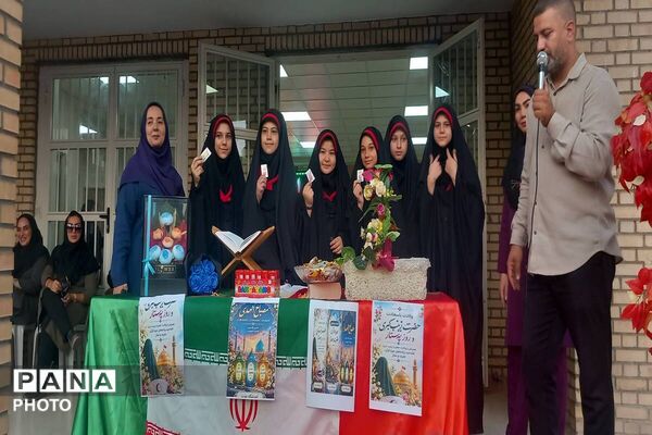 جشن ولادت عقیله بنی هاشم حضرت زینب در مدرسه عترت قرچک