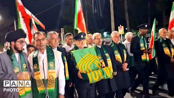 به احترام ایران