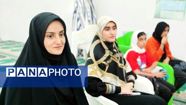 دانش‌آموزان در تریبون آزاد، نقدهای خود را به مسئولان مطرح کردند