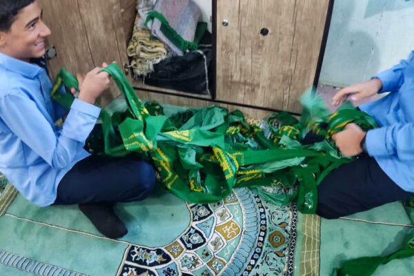 اولین نمازجماعت مدرسه امین بکایی ناحیه ۴شیراز 