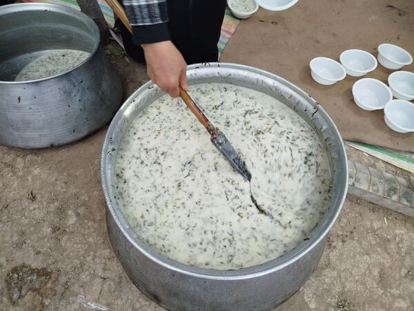 تجمع بزرگ زینبیون در دفاع از حریم ولایت