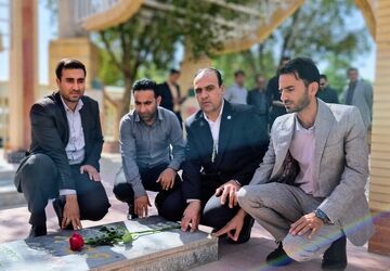 از قله های جان‌فشانی تا سرچشمه تعلیم و تربیت
