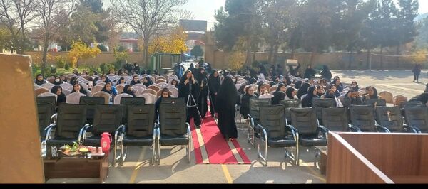 یاریگران زندگی راهی برای رفع مشکلات آسیب های اجتماعی دانش آموزان 