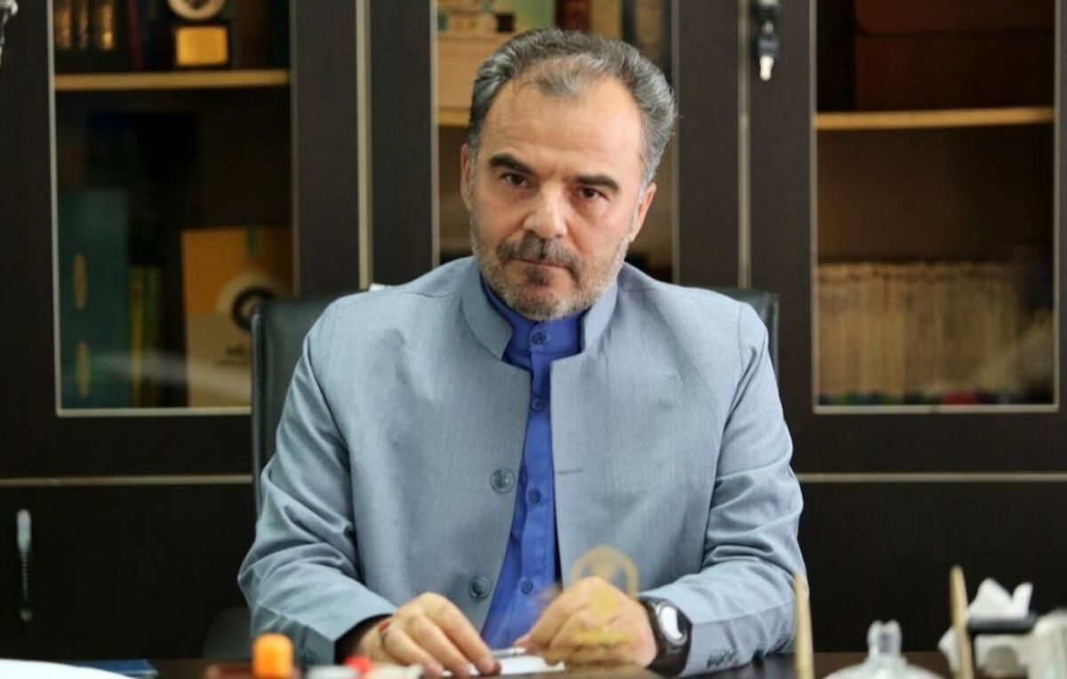 بصیرت ملت ایران در مکتب قرآن و عترت