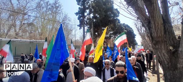 اجتماع پرشور و باشکوه مردم کرج به خونخواهی رهبر انقلاب
